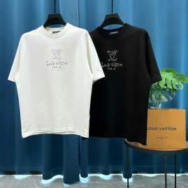 Picture of Louis Vuitton T Shirts Short _SKULVS-XLzztr027189